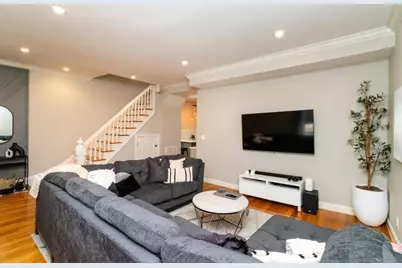 189 Shirley St #1, Winthrop, MA 02152 - Photo 7