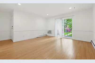 21 Westgate Rd #4, Boston, MA 02467 - Photo 9