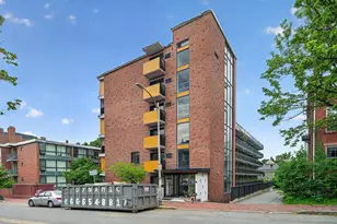 345 Harvard St, Cambridge, MA 02138 - Photo 19