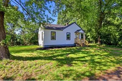 68 Fairview Street, Ludlow, MA 01056 - Photo 3