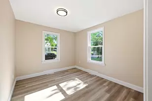 68 Fairview St, Ludlow, MA 01056 - Photo 11