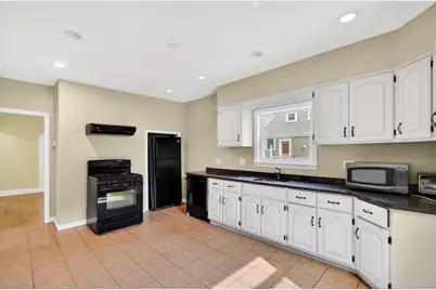 52 Pearson Rd, Somerville, MA 02144 - Photo 5