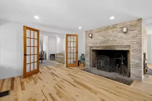 555 Webster St, Marshfield, MA 02050 - Photo 19
