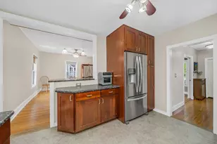 59 Mystic Ave, Melrose, MA 02176 - Photo 9