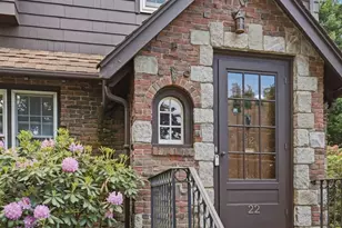22 Ivy Rd, Belmont, MA 02478 - Photo 5