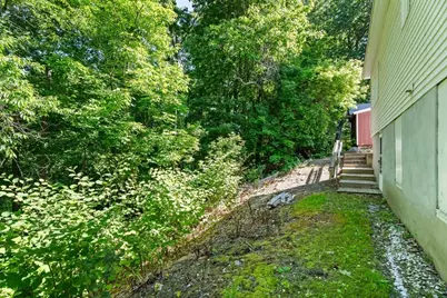 12 Gerrish Ave, Dracut, MA 01826 - Photo 7
