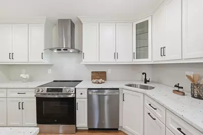 330 Leicester St, Auburn, MA 01501 - Photo 13