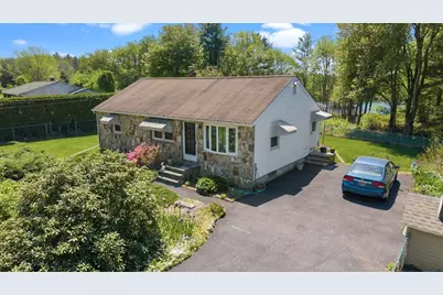 1638 Braley Rd, New Bedford, MA 02745 - Photo 7