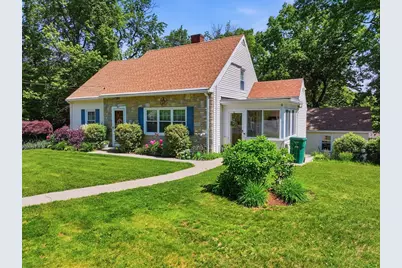 67 Thurston Ave, Northbridge, MA 01588 - Photo 3