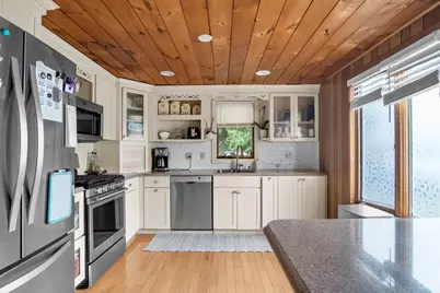 628 Broadway - Aka Ward Ter, Lynnfield, MA 01940 - Photo 7