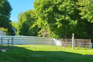 1 Park St, Athol, MA 01331 - Photo 33