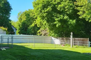 1 Park St, Athol, MA 01331 - Photo 35