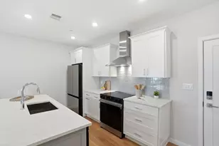 267 Old Colony, Boston, MA 02127 - Photo 3
