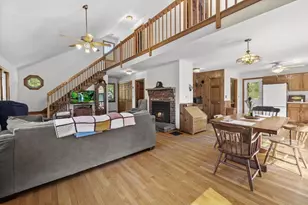110B High St, Upton, MA 01568 - Photo 7