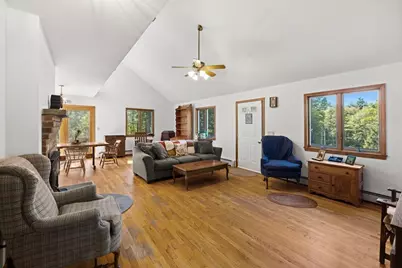 110B High Street, Upton, MA 01568 - Photo 9