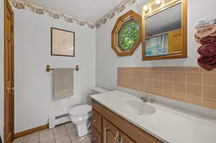 110B High St, Upton, MA 01568 - Photo 35