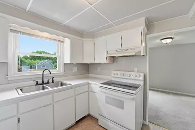 61 Saugus Ave, East Longmeadow, MA 01028 - Photo 11
