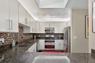 567 Tremont, Boston, MA 02118 - Photo 11