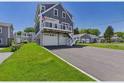 35 Shore Dr, Mattapoisett, MA 02739 - Photo 3
