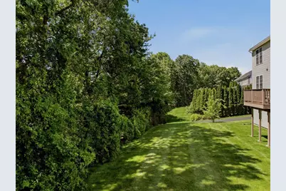 21 Seaver Farm Ln, Grafton, MA 01560 - Photo 5