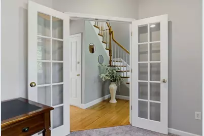 21 Seaver Farm Ln, Grafton, MA 01560 - Photo 27