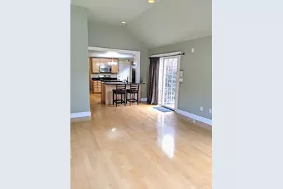 10 Woodbury Ct #1, Salem, MA 01970 - Photo 3