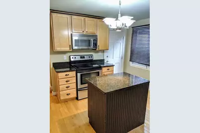 10 Woodbury Ct #1, Salem, MA 01970 - Photo 5