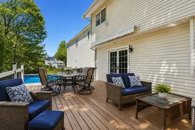 25 Thomas Pl, Leominster, MA 01453 - Photo 35