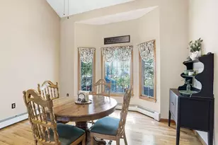 25 Thomas Pl, Leominster, MA 01453 - Photo 13