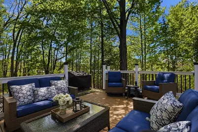 25 Thomas Pl, Leominster, MA 01453 - Photo 33