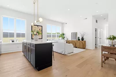 4471 Washtington St #1, Boston, MA 02131 - Photo 5