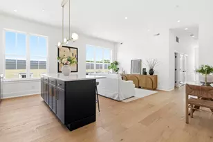 4471 Washtington St, Boston, MA 02131 - Photo 5