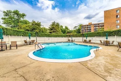 235 Winthrop St #2205, Medford, MA 02155 - Photo 27