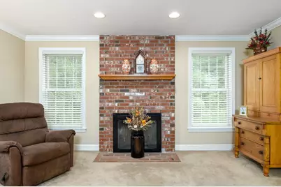 122 Fox Hill Drive, Holden, MA 01520 - Photo 9