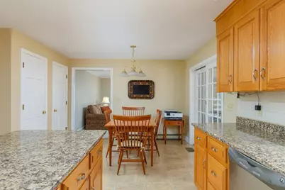 122 Fox Hill Drive, Holden, MA 01520 - Photo 7