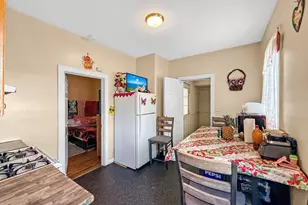 17-19 Acorn St, Lynn, MA 01902 - Photo 11