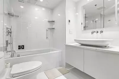 250 Hammond Pond Pkwy #716S, Newton, MA 02467 - Photo 17