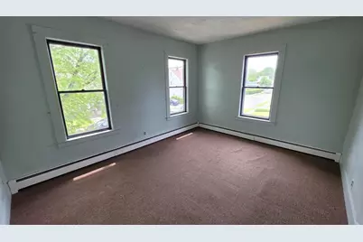 40 Marion, Chicopee, MA 01013 - Photo 17