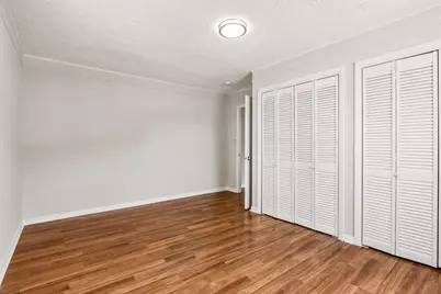 318 High St, Lowell, MA 01852 - Photo 9