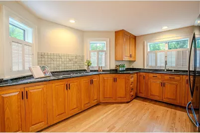 438 Merrimac St, Newburyport, MA 01950 - Photo 11
