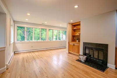 438 Merrimac St, Newburyport, MA 01950 - Photo 15