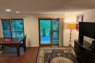 32 Samuel Dr, Grafton, MA 01536 - Photo 5