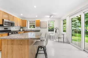 34 Pine St, Newton, MA 02456 - Photo 11
