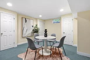 34 Pine St, Newton, MA 02456 - Photo 31