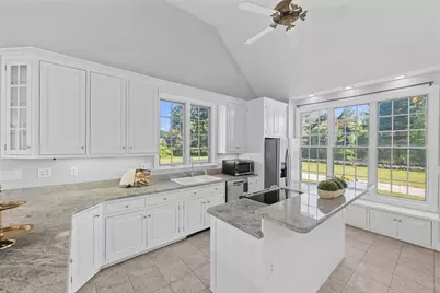 56 Malden St, West Boylston, MA 01583 - Photo 5