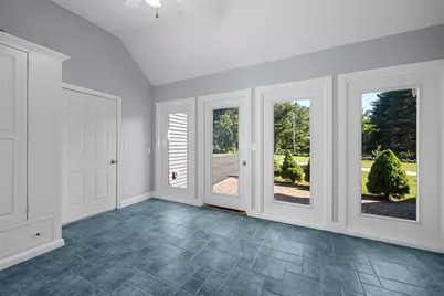 56 Malden St, West Boylston, MA 01583 - Photo 19