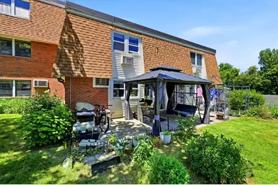 80 Damon Rd #8111, Northampton, MA 01060 - Photo 3