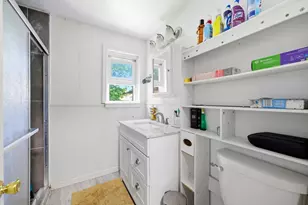 80 Damon Rd, Northampton, MA 01060 - Photo 13