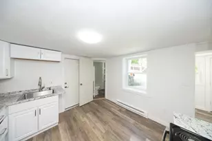 61 Rodney St, Worcester, MA 01605 - Photo 17