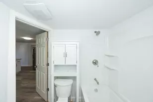61 Rodney St, Worcester, MA 01605 - Photo 11